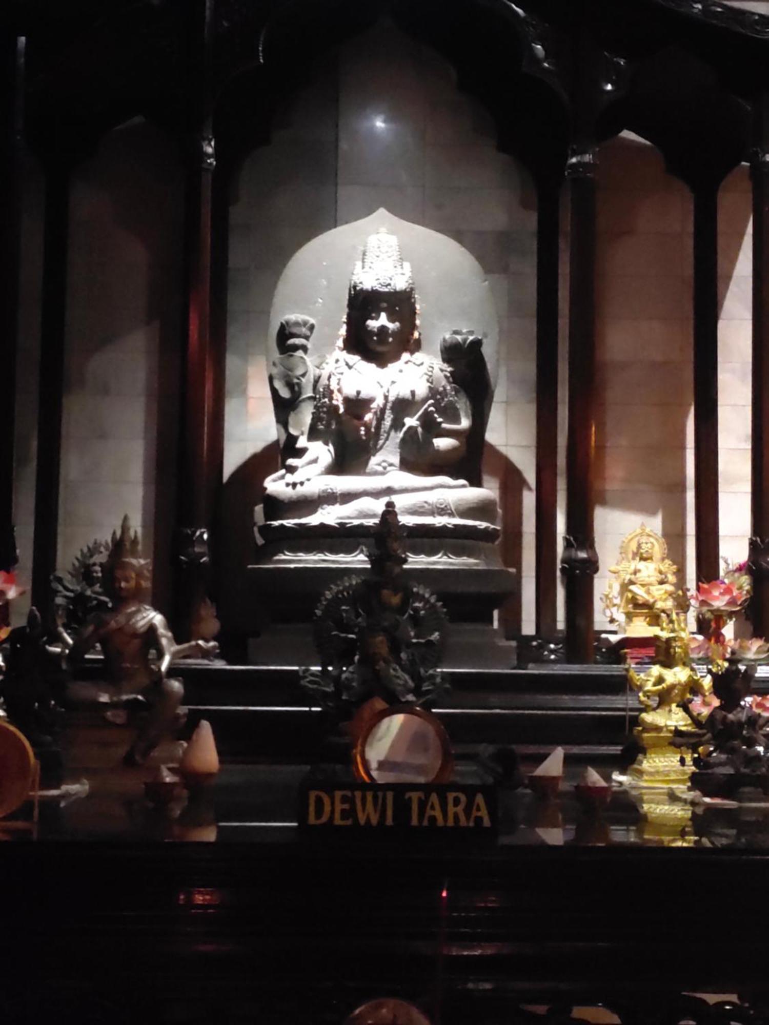 Апартаменты Grha Pawitra Trowulan Экстерьер фото